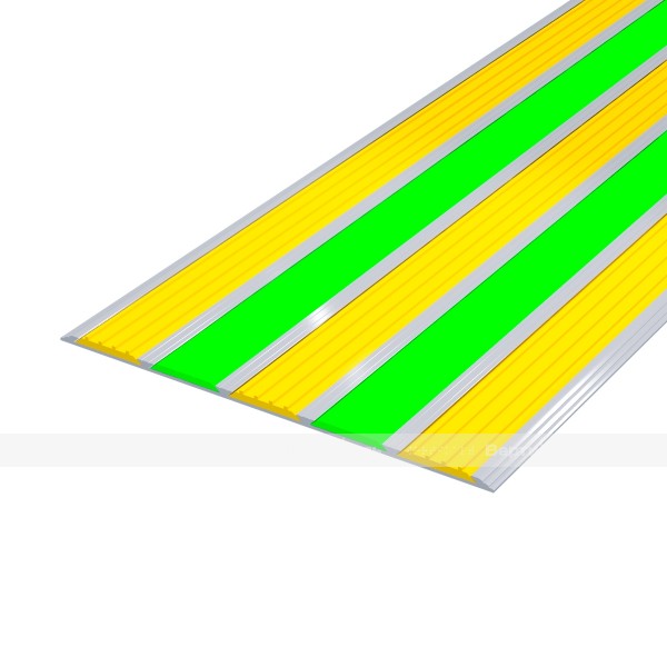 Лента противоскользящая, материал - ПВХ, в AL профиле шириной 170 мм, желтый/фотолюм – фото № 1
