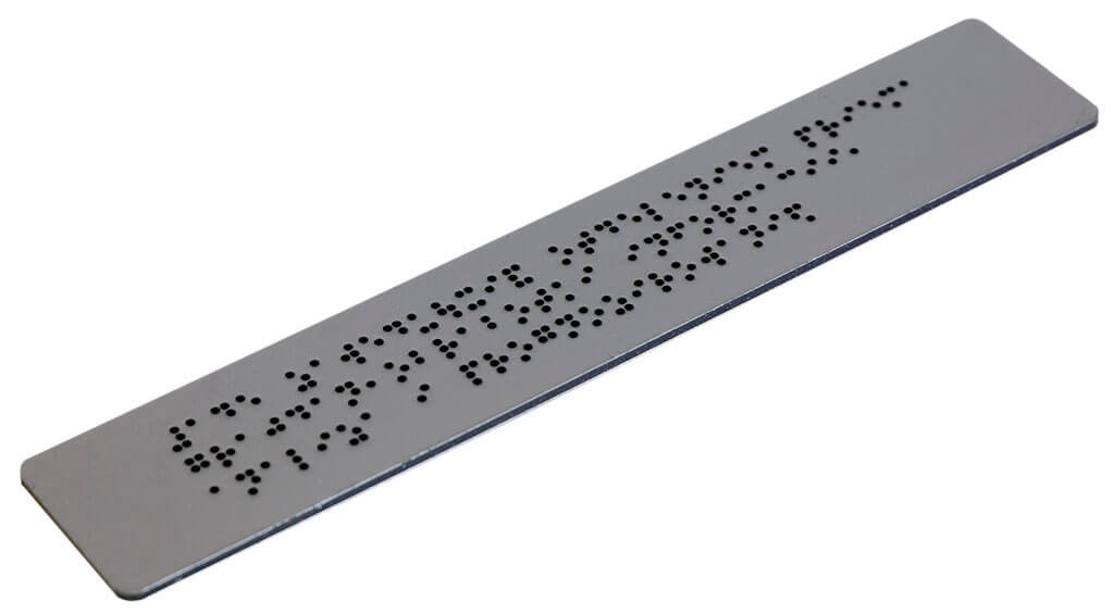 Стандартная табличка азбукой брайля серебро