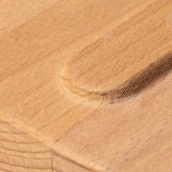 Деревянная плитка с полосами