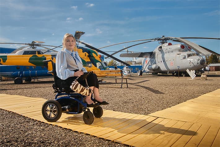 Светлана Козлова посетила Музей вертолетов в Торжке