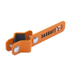 Локтевой открыватель — это специальная накладка на дверную ручку, которая позволяет открыть дверь с помощью предплечья, не касаясь ручки ладонью.
