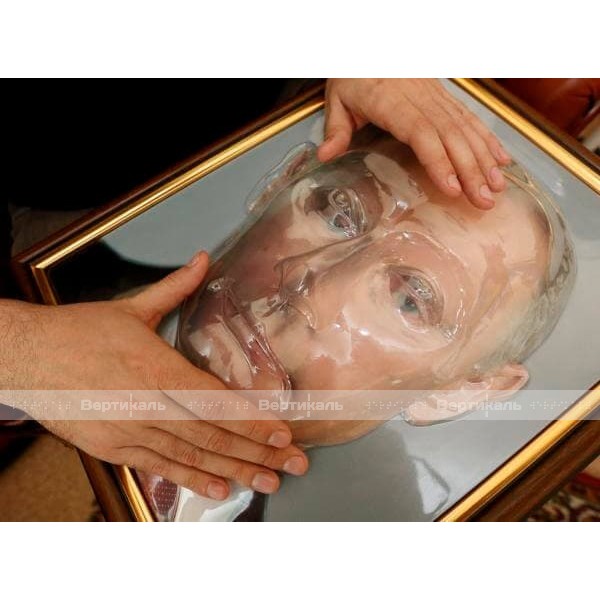 Портрет 3D Президент РФ Путин В.В., тактильный – фото № 2