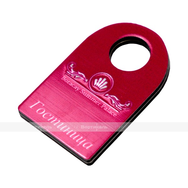 Гардеробные номерки тактильные двусторонние на основе алюминиевой композитной плиты 3 мм с защитным покрытием 65 х 45 мм – фото № 2