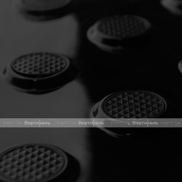 Плитка тактильная контрастная, со сменными рифами (непреодолимое препятствие, конусы шахматные), 300х300х6, PU/PL, черный/черный – фото № 2