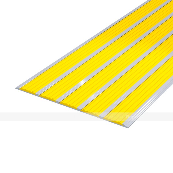 Накладка на ступень в AL профиле шириной 170мм, с пятью контрастными вставками шириной 29мм желтого цвета – фото № 1