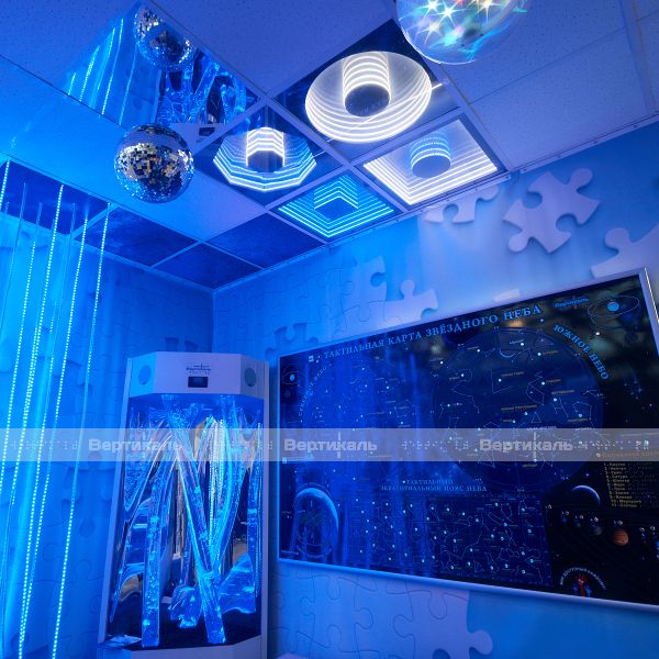 Панель «Бесконечное зеркало» в потолок для сенсорных комнат, модель 3, 70х595х595 мм – фото № 3