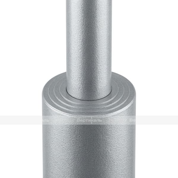 Указатель туристический серебристо-серого цвета на пять направлений с поворотными механизмами высотой 3500мм – фото № 4